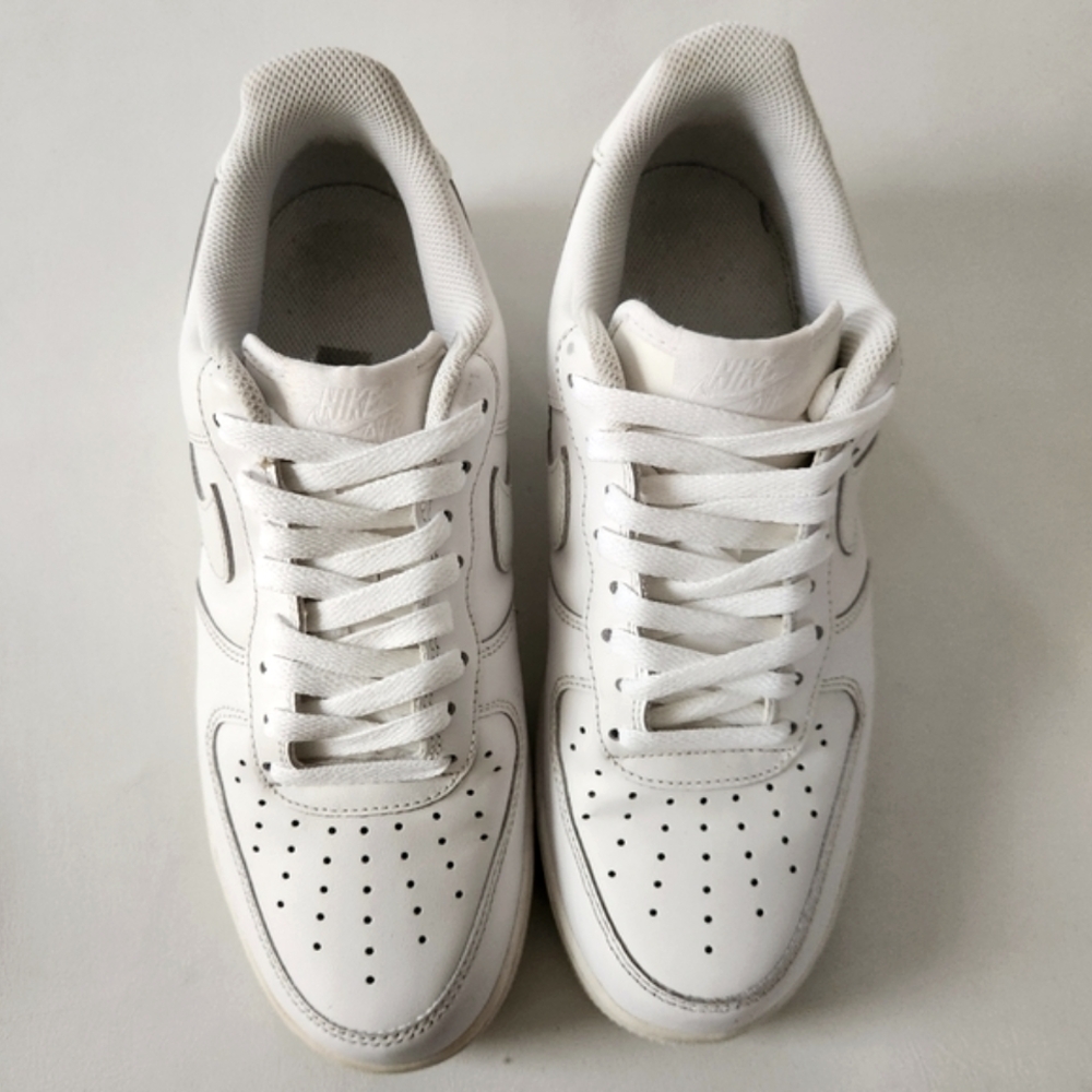 Nike Air Force 1 White Leather Sneakers - Picture 3 of 13